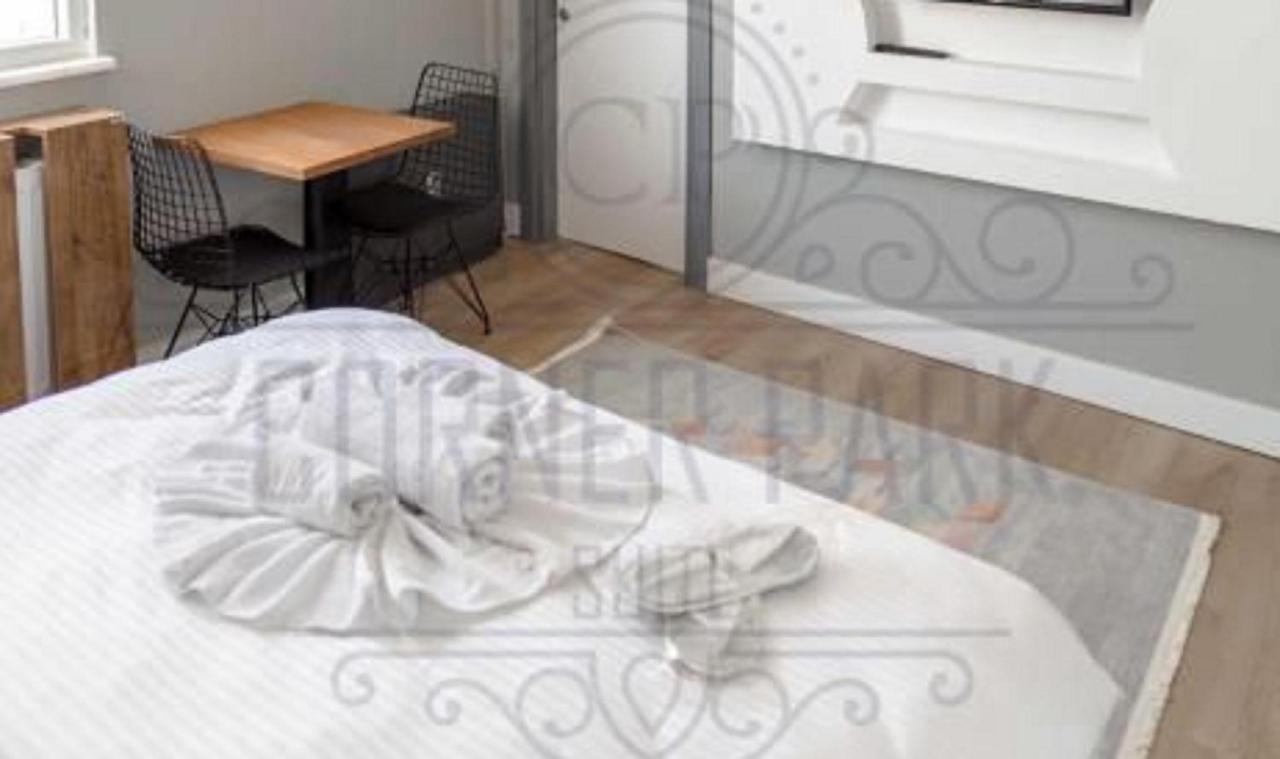 The Sisli Corner Park Inn Estambul Exterior foto