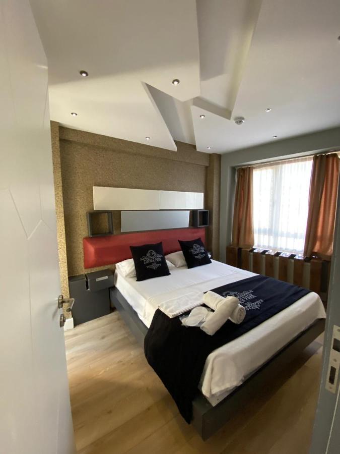 The Sisli Corner Park Inn Estambul Exterior foto